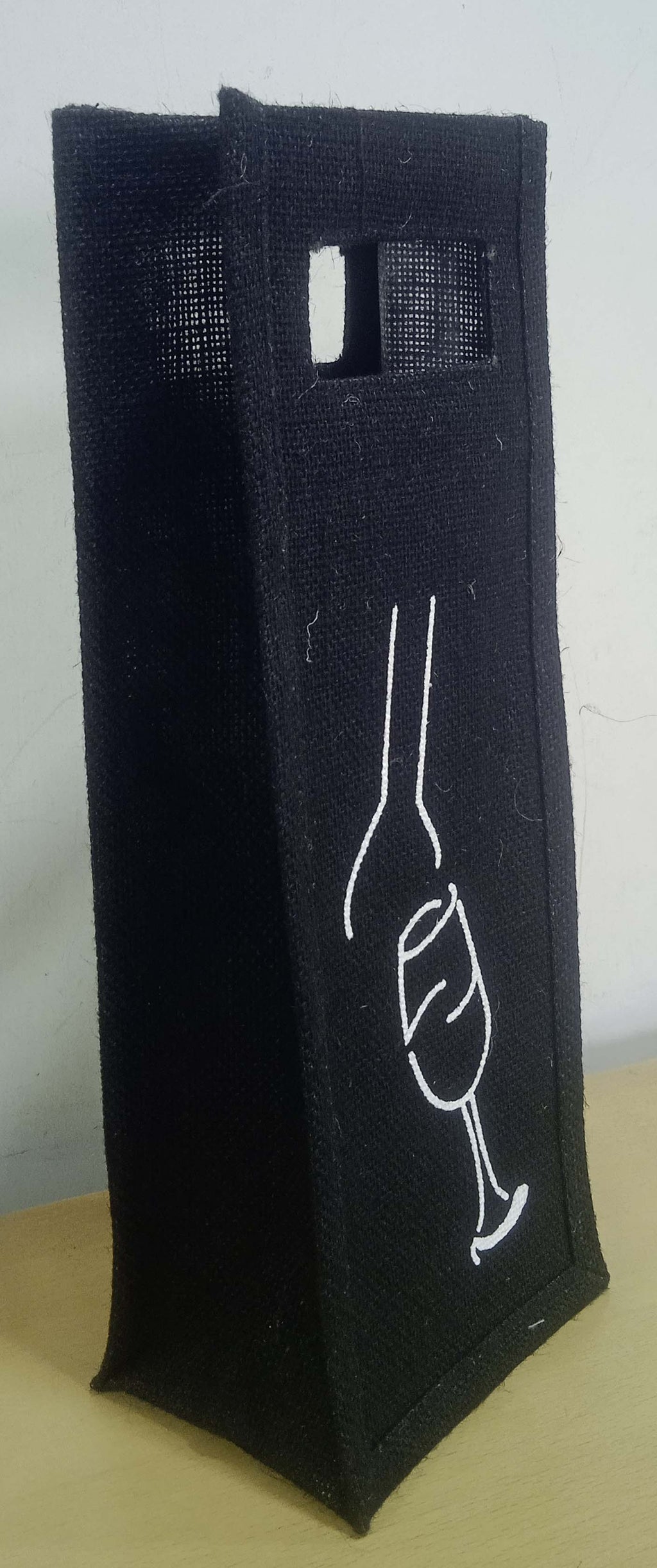 The Vineyard Classic (Black)